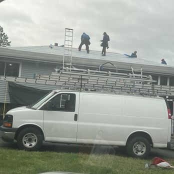 Discount Roof - Before and After roof replacement - Roofing Near Me - Valparaiso, Indiana Discount Roof - Before and After roof replacement - Roofing Near Me - Valparaiso, Indiana