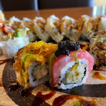 Sake Sushi & Grill - Sushi Bars Near Me - Schaumburg, Illinois