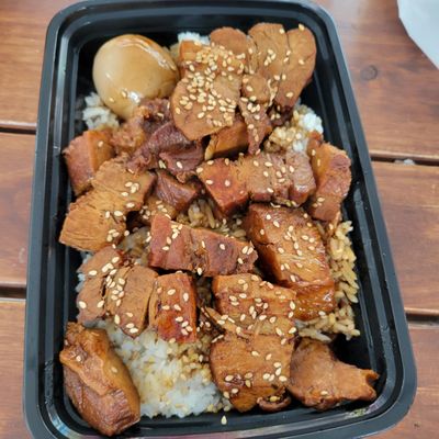 Hawker station PDX by null