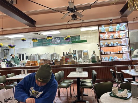 Cafe Du Monde by null