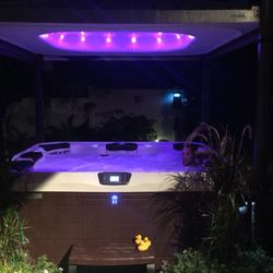 Best Hot Tubs