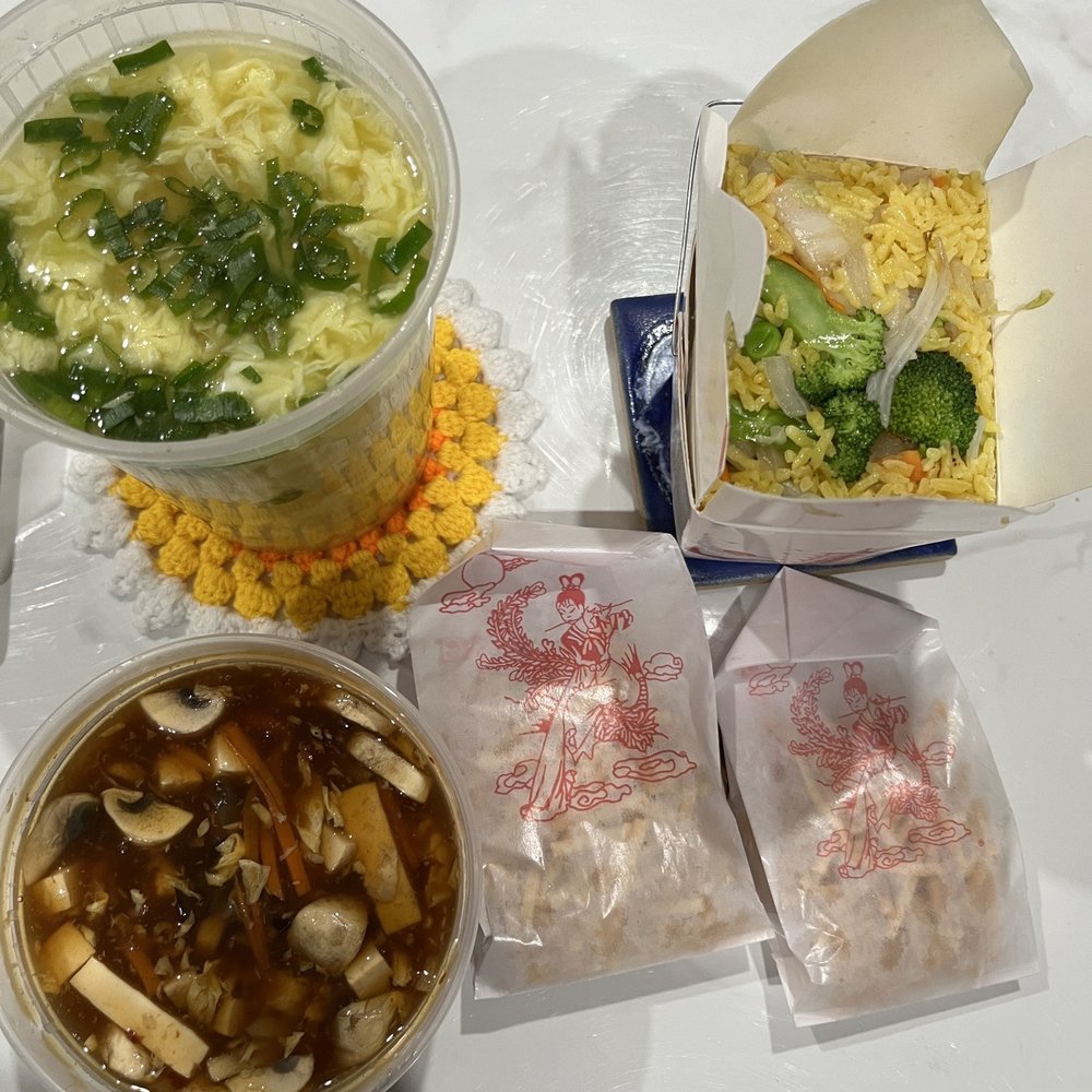 Golden House - Hot & Sour Soup, Egg Drop Soup, Vegetable Fried Rice - Chinese Near Me - Roslindale, Massachusetts