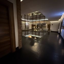 Square Hotel - HALL outside my room