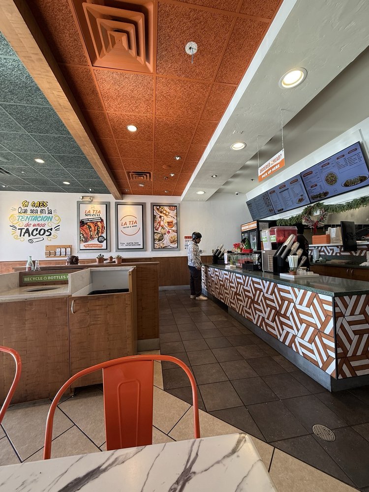 La Tia Tacos & More