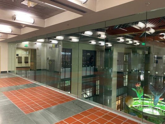 Commercial Glass - High-Quality Commercial Glazing & Tinting
ADD SECURITY & SAFETY WITH HIGH QUALITY GLAZING AND TINTING
Preferred Glass & Windows can handle anyone’s commercial glass needs, new construction or repair. In addition to new and repair, we also offer 24 hour emergency board up service for broken glass (home and commercial). We can repair or replace entrance doors, door closers, and damaged storefronts, whether you need metal or broken glass replaced. We have emergency staff that will come to your location to board up broken glass and take measurements for replacement. Whether it’s vandalism, bad weather, or an accident on premises, we are there to help in your time of need!
We can provide you with a variety of services from new construction, remodels, Herculite Glass Door Systems, glass guard rails and windscreens, high performance glass replacement and door repair/replacement, storefront glass replacement, entrance doors, bullet resistant glass, glass partitions, glass tables and countertops, glass reception desk stations, sliding glass walls and doors, Bi-fold entrance doors, custom glass gates- stainless steel and aluminum, panic hardware. Commercial Glass - High-Quality Commercial Glazing & Tinting
ADD SECURITY & SAFETY WITH HIGH QUALITY GLAZING AND TINTING
Preferred Glass & Windows can handle anyone’s commercial glass needs, new construction or repair. In addition to new and repair, we also offer 24 hour emergency board up service for broken glass (home and commercial). We can repair or replace entrance doors, door closers, and damaged storefronts, whether you need metal or broken glass replaced. We have emergency staff that will come to your location to board up broken glass and take measurements for replacement. Whether it’s vandalism, bad weather, or an accident on premises, we are there to help in your time of need!
We can provide you with a variety of services from new construction, remodels, Herculite Glass Door Systems, glass guard rails and windscreens, high performance glass replacement and door repair/replacement, storefront glass replacement, entrance doors, bullet resistant glass, glass partitions, glass tables and countertops, glass reception desk stations, sliding glass walls and doors, Bi-fold entrance doors, custom glass gates- stainless steel and aluminum, panic hardware.
