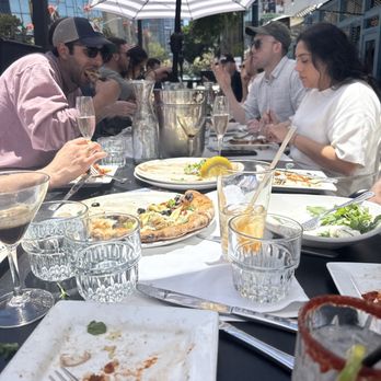 Isola Pizza Bar - Brunch, outdoors, pizza - Pizza Near Me - San Diego, California