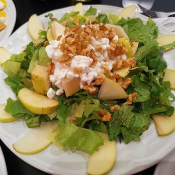 Santo Café - Newton Salad - Cafeteria Near Me - Guanajuato, GUA Santo Café - Newton Salad - Cafeteria Near Me - Guanajuato, GUA
