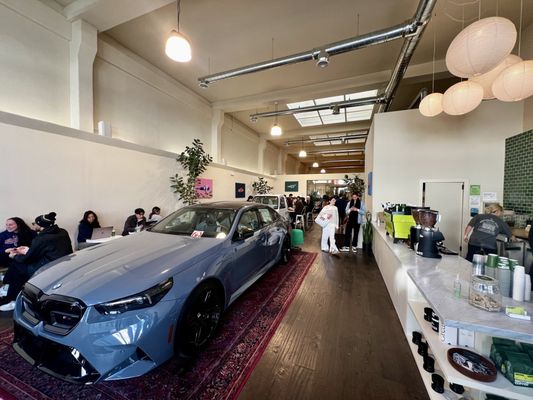 Motoring Coffee by null