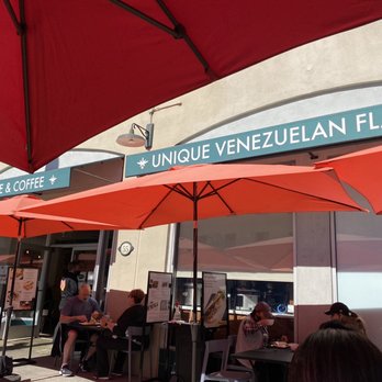 Amara Chocolate & Coffee - Outside - Coffee & Tea Near Me - Pasadena, California