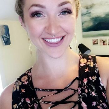 Flutter Lash Bar - Eyelash Service Near Me - Modesto, California