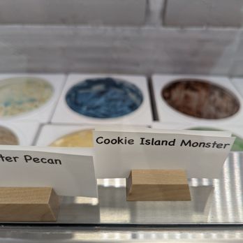 Toft's Grand Scoop - Cookie Island monster is a crazy blue color but it's their most popular flavor - Ice Cream & Frozen Yogurt Near Me - Columbus, Ohio