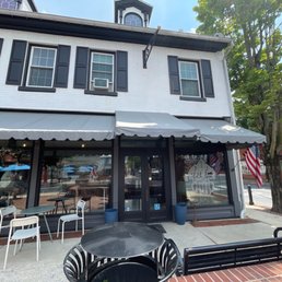 Front of building: Folklore Coffee & Co. Front of building: Folklore Coffee & Co.