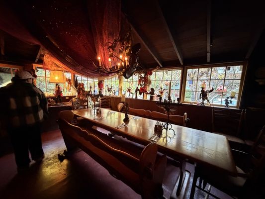 Deetjen's Restaurant by null