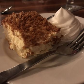 Giacomo's Wayland - Almond amaretto cake - Pizza Near Me - Wayland, Massachusetts