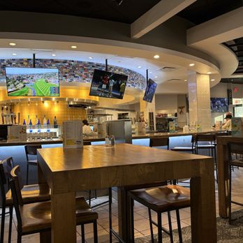 California Pizza Kitchen - Looking into their kitchen - Pizza Near Me - Estero, Florida