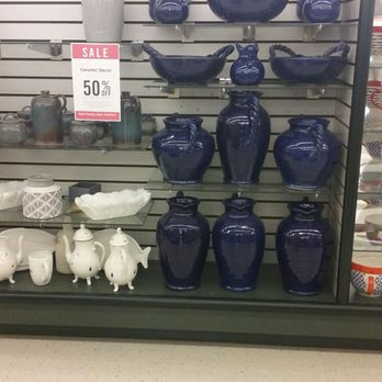 Hobby Lobby - Fabric Stores Near Me - Flower Mound, Texas