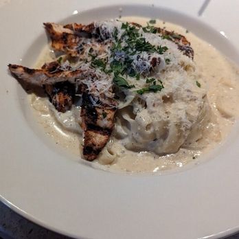 EVO - Chicken Alfredo - Italian Near Me - Scottsdale, Arizona