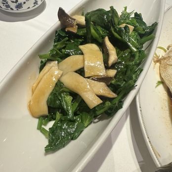 Jumbo Lobster Restaurant - Seafood Near Me - Richmond Hill, Ontario