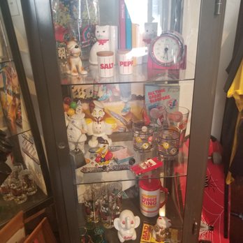 Paul's Vintage - Used, Vintage & Consignment Near Me - Ottawa, Ontario