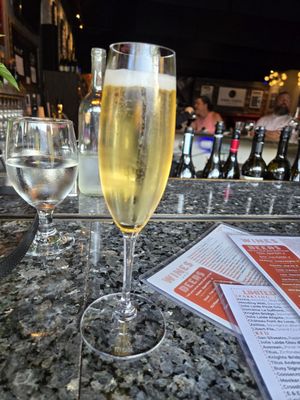 Vino & Vinyl - Supper Club by null