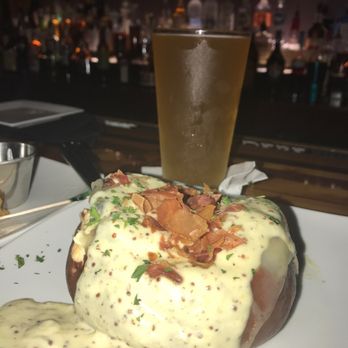 The Mystic Kitchen & Tasting Room - Pretzel Cordon Bleu! - Cocktail Bars Near Me - Bloomington, Illinois