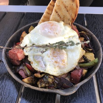 Toast - Corned Beef Skillet - so good! - Breakfast & Brunch Near Me - Temecula, California Toast - Corned Beef Skillet - so good! - Breakfast & Brunch Near Me - Temecula, California