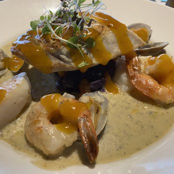 RumFire Poipu Beach - Hawaiian Seafood Banana Curry - Seafood Near Me - Koloa, Hawaii RumFire Poipu Beach - Hawaiian Seafood Banana Curry - Seafood Near Me - Koloa, Hawaii