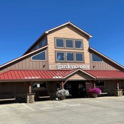 Crossville Garden Center - Front of the store