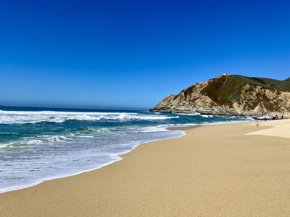 Gray Whale Cove State Beach