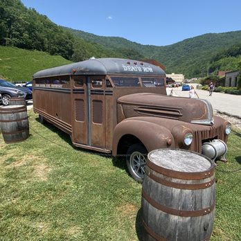 Brushy Mountain Distillery - Outside - Museums Near Me - Petros, Tennessee Brushy Mountain Distillery - Outside - Museums Near Me - Petros, Tennessee