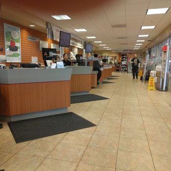 Toyota - On the Park - Service desks - Car Dealers Near Me - Toronto, Ontario Toyota - On the Park - Service desks - Car Dealers Near Me - Toronto, Ontario