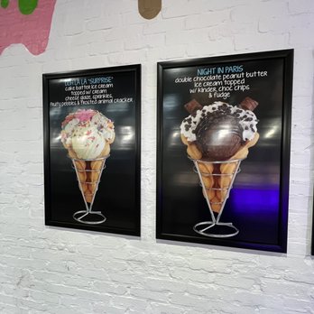 Eiffel Waffle - March 2022 grand opening day - Desserts Near Me - Chicago, Illinois