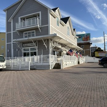 Fisher's Popcorn - Candy Stores Near Me - Fenwick Island, Delaware