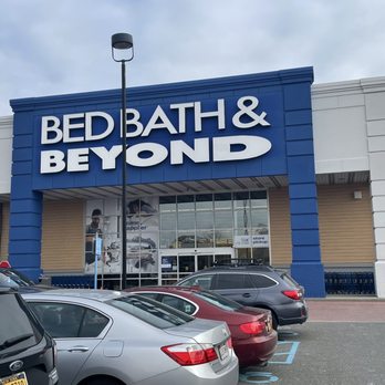Bed Bath & Beyond - Kitchen & Bath Near Me - Westbury, New York