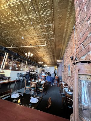 AV Restaurant by null