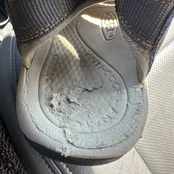 Burch's Shoes & Outlet - Shoe falling apart - Shoe Stores Near Me - Eugene, Oregon Burch's Shoes & Outlet - Shoe falling apart - Shoe Stores Near Me - Eugene, Oregon