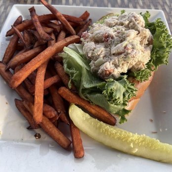 ON THE DOCKS - Lobster roll - Bars Near Me - Aquebogue, New York ON THE DOCKS - Lobster roll - Bars Near Me - Aquebogue, New York
