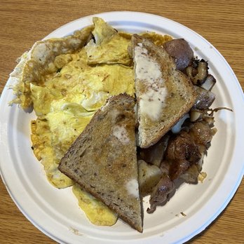 Arkville Bread & Breakfast - Veggie omelette - American Near Me - Arkville, New York Arkville Bread & Breakfast - Veggie omelette - American Near Me - Arkville, New York