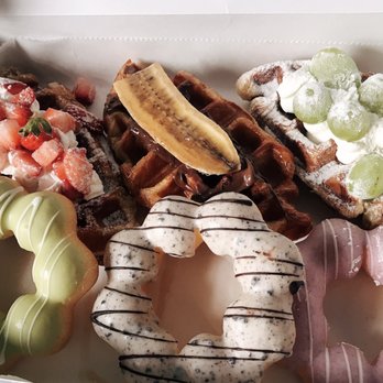Croffle House - Mochi Donuts and Croffles - Bakeries Near Me - Flushing, New York