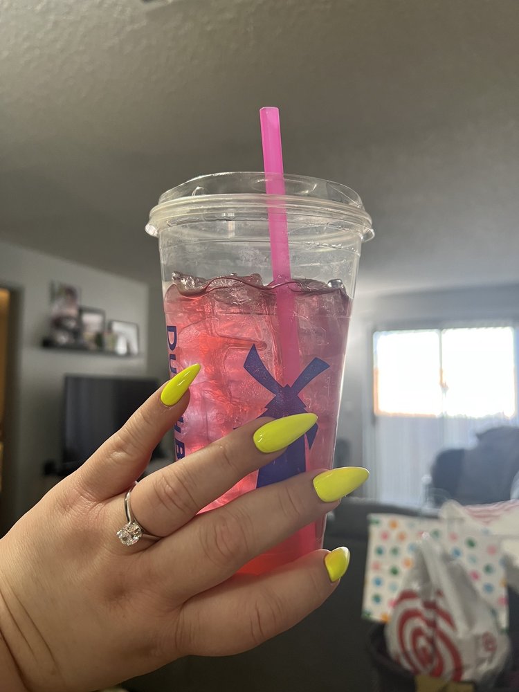 C&G Nails and Spa Logo