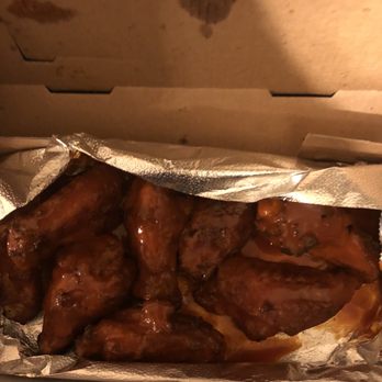 Hungry Howie's Pizza - Buffalo wings - Pizza Near Me - Tehachapi, California Hungry Howie's Pizza - Buffalo wings - Pizza Near Me - Tehachapi, California