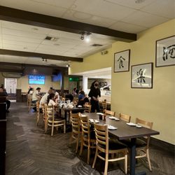 Opus Sushi - Interior