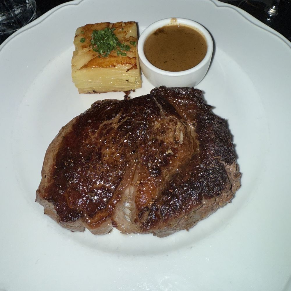 Goodwin’s - Ribeye with potato - Cocktail Bars Near Me - Dallas, Texas Goodwin’s - Ribeye with potato - Cocktail Bars Near Me - Dallas, Texas