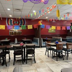 El Morral Mexican Restaurant - Inside
