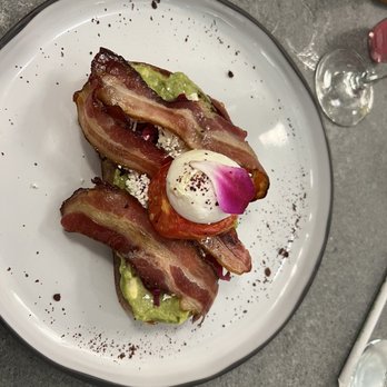 Palate Kitchen - Avocado Toast - Restaurants Near Me - Vancouver, British Columbia