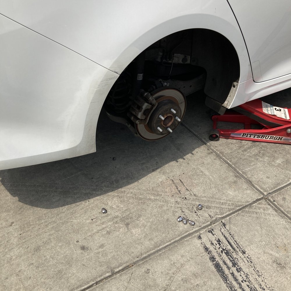 Calderon Tires - Flat tires? No problem! Calderon took great care of me! - Tires Near Me - Tulare, California