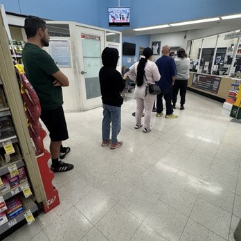 Walgreens - Long line - Drugstores Near Me - Moreno Valley, California Walgreens - Long line - Drugstores Near Me - Moreno Valley, California