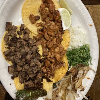 Taqueria Chapala - 5 Mini Tacos Plate - Al Pastor & Fajita - Tacos Near Me - Austin, Texas Taqueria Chapala - 5 Mini Tacos Plate - Al Pastor & Fajita - Tacos Near Me - Austin, Texas