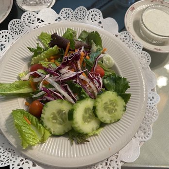 Steinbeck House Restaurant - Mixed Green - American Near Me - Salinas, California