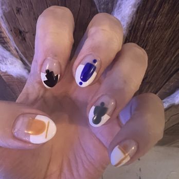 JiJis Claws - Nail Salons Near Me - New York, New York JiJis Claws - Nail Salons Near Me - New York, New York